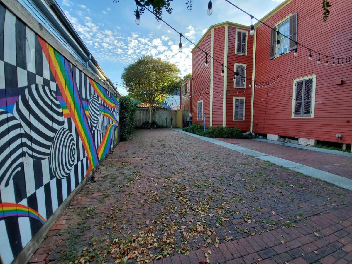 Macarty House, A Bohemian Resort With Pool And Cabana Bar New Orleans Exterior photo